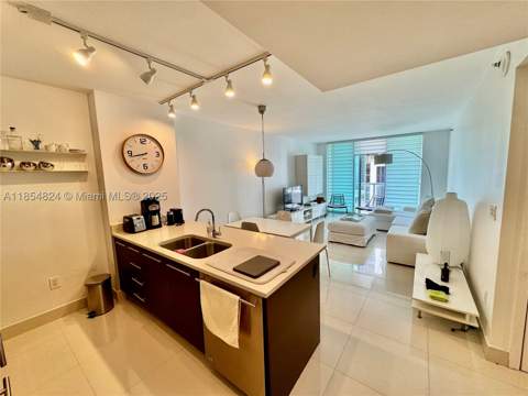 500 Brickell Ave 1204, Miami FL - photo 20 of 22