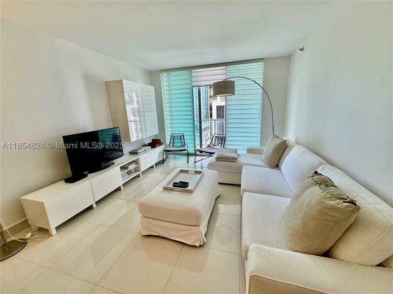 1 bedroom Condominium at 500 Brickell Ave 1204, 500 BRICKELL EAST CONDO, Miami — photo 5