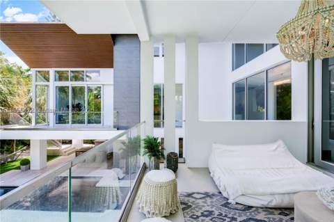 545 Sabal Palm, Key Biscayne FL - photo 13 of 100
