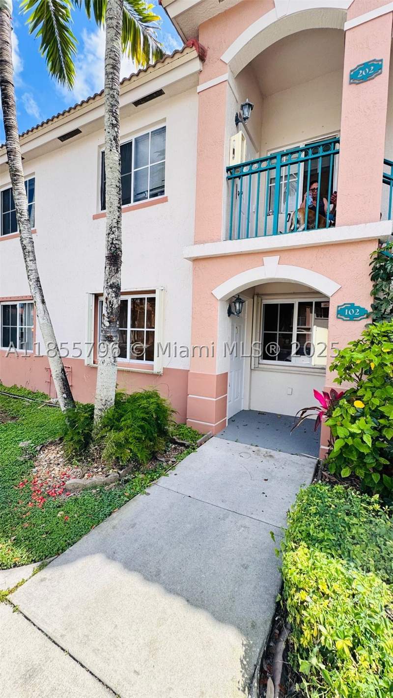 2 bedroom Condominium at 1260 SE 31st Ct 102-34, Venetia Gardens South Con, Homestead — photo 2