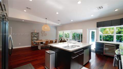 691 Ridgewood Rd, Key Biscayne FL - photo 18 of 67