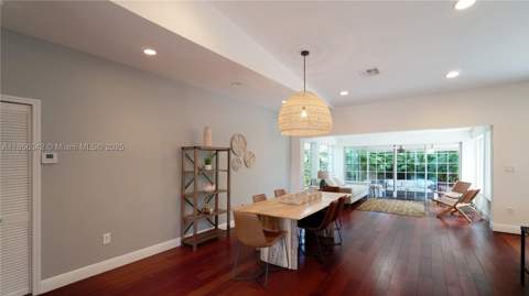 691 Ridgewood Rd, Key Biscayne FL - photo 23 of 67