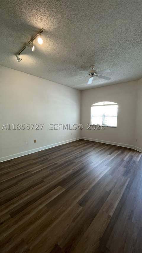 6001 SW 70th St 127, South Miami FL - photo 11 of 14