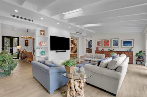4475 N Meridian Ave, Miami Beach FL - photo 6 of 80