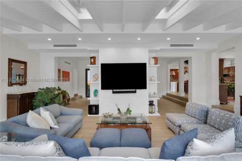 4475 N Meridian Ave, Miami Beach FL - photo 7 of 80