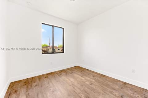 880 SW 1st St, Florida City FL - photo 24 of 52