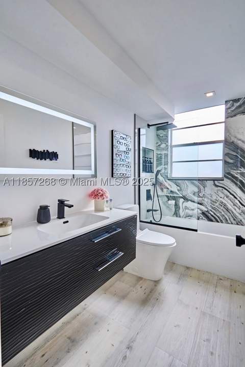 3545 NE 166th St 510, North Miami Beach FL - photo 20 of 44