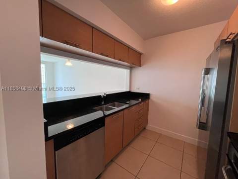 31 SE 5th St 2603, Miami FL - photo 6 of 42
