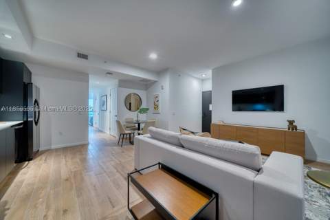 398 NE 5th St 4415, Miami FL - photo 10 of 43