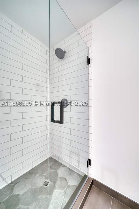 398 NE 5th St 4415, Miami FL - photo 18 of 43