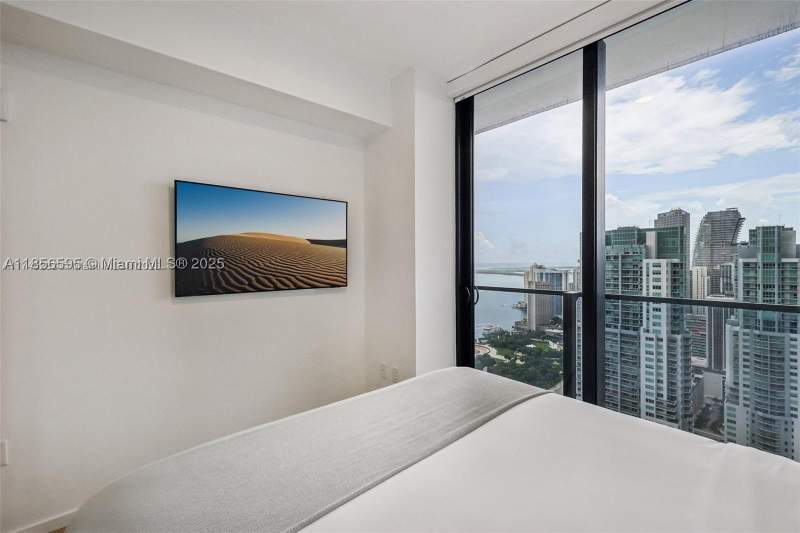 1 bedroom Condominium at 398 NE 5th St 4415, 398 NE 5th Street Condo, Miami — photo 5