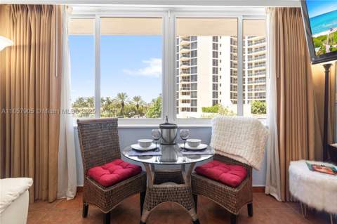 19201 Collins Ave 129, Sunny Isles Beach FL - photo 7 of 38
