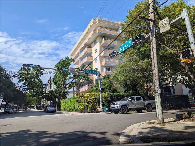 1 bedroom Condominium at 3304 Virginia St 4A, Virginia Oaks Condo, Miami — photo 1
