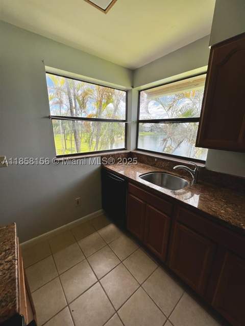889 Hamilton Dr 889I, Homestead FL - photo 14 of 15