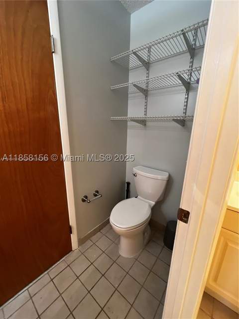 889 Hamilton Dr 889I, Homestead FL - photo 9 of 15