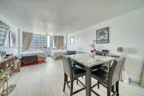 19201 Collins Ave 822, Sunny Isles Beach FL - photo 11 of 18