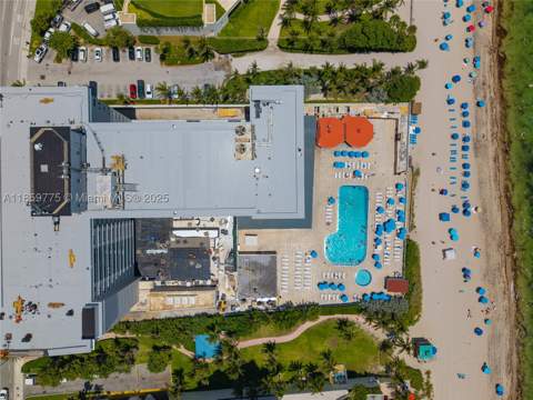 19201 Collins Ave 822, Sunny Isles Beach FL - photo 15 of 18
