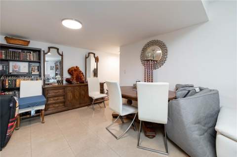 1621 Collins Ave 302, Miami Beach FL - photo 15 of 30