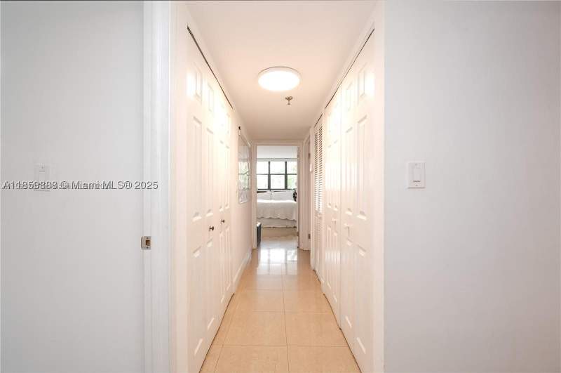 2 bedroom Condominium at 1621 Collins Ave 302, The Georgian Condo, Miami Beach — photo 5