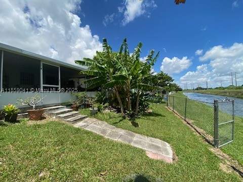 25931 SW 130th Ave, Homestead FL - photo 7 of 45