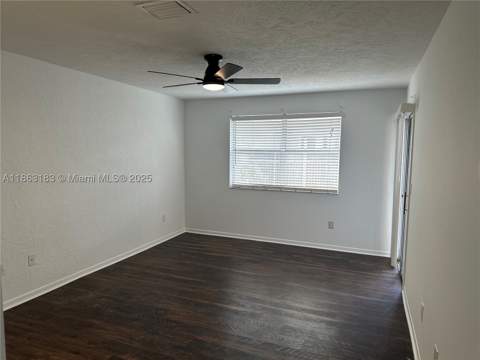2638 SE 20th Ct 206-C, Homestead FL - photo 10 of 17