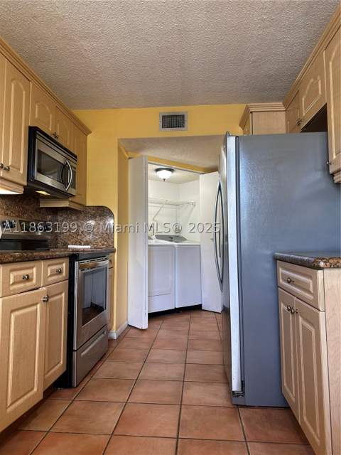 2653 SE 20th Ct 105-D, Homestead FL - photo 14 of 16