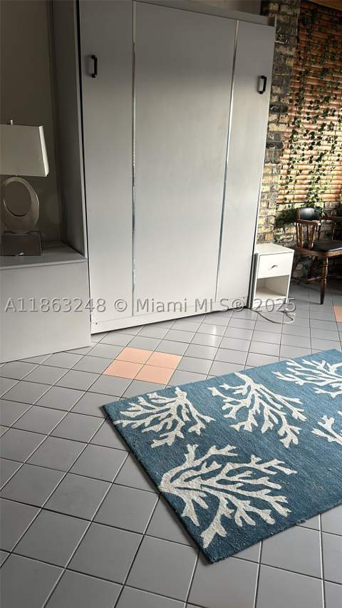 6484 Indian Creek Drive 320, Miami Beach FL - photo 6 of 29