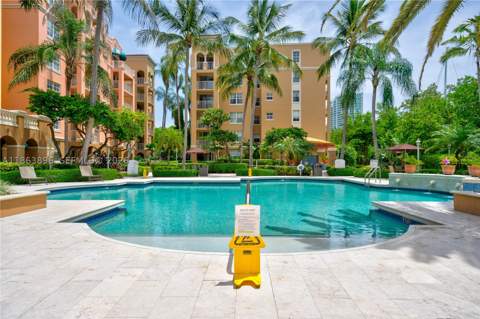 19555 E Country Club Dr 8305, Aventura FL - photo 24 of 31