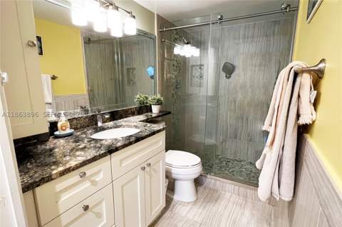 19555 E Country Club Dr 8305, Aventura FL - photo 8 of 31