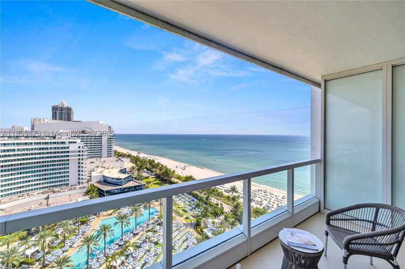 2 bedroom Condominium at 4391 Collins Ave 1706/1707, Fontainebleau III Ocean C, Miami Beach — photo 1