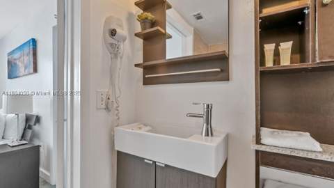 865 Collins Ave 207, Miami Beach FL - photo 6 of 21