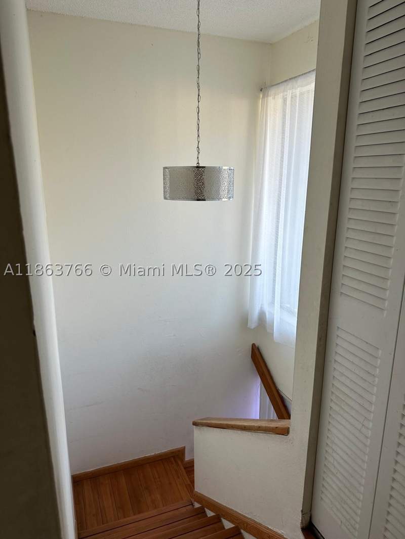 3 bedroom Townhouse at 11208 SW 67th Ter, Snapper Creek Townhouses, Miami — photo 3