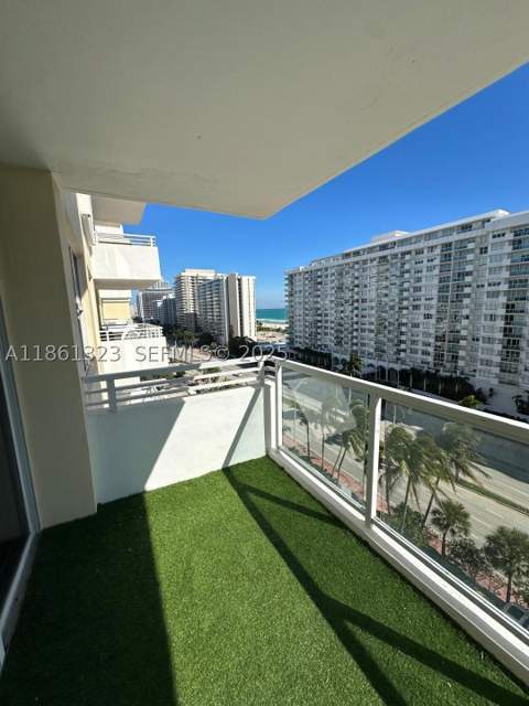5600 Collins Ave 11W, Miami Beach FL - photo 24 of 49