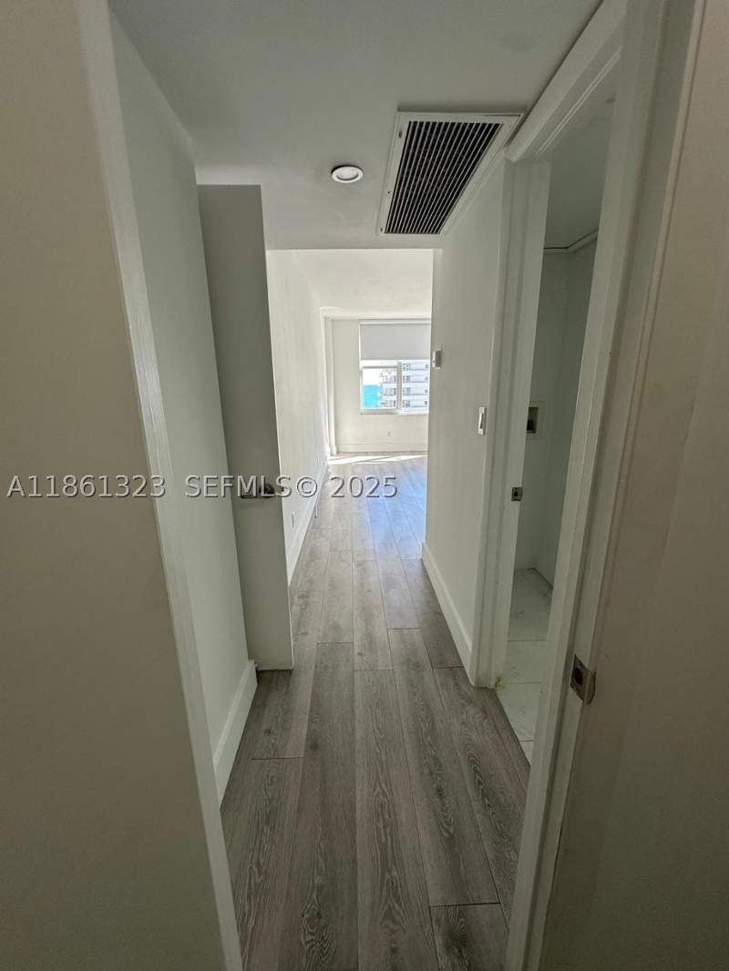 2 bedroom Condominium at 5600 Collins Ave 11W, 5600 Condo, Miami Beach — photo 5
