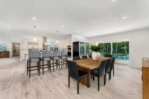 5940 SW 120th St, Pinecrest FL - photo 9 of 40