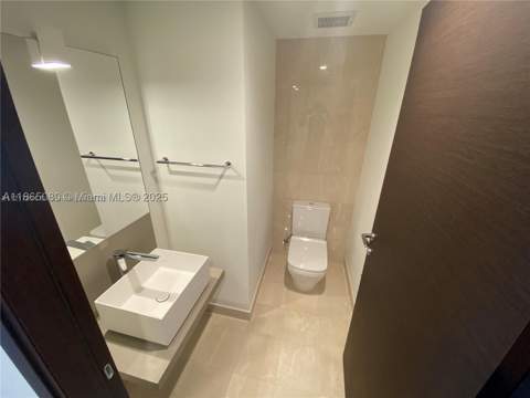 1000 Brickell Plz 3010, Miami FL - photo 10 of 24