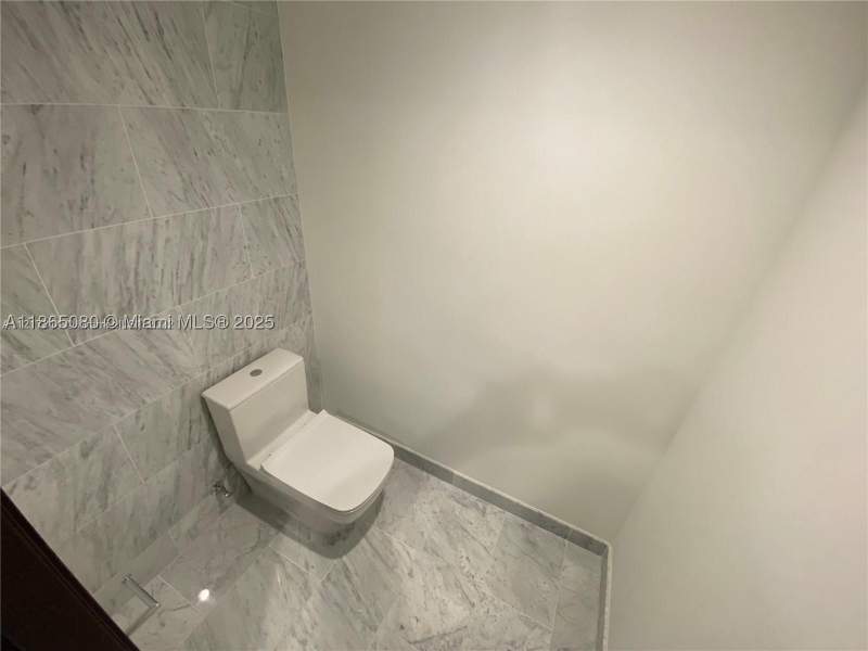 1 bedroom Condominium at 1000 Brickell Plz 3010, Brickell Flatiron Condo, Miami — photo 4