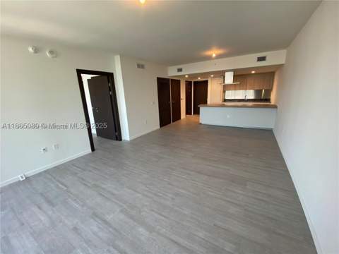 1000 Brickell Plz 3010, Miami FL - photo 9 of 24