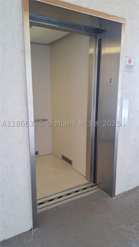 8175 NW 104th Ave 35, Doral FL - photo 17 of 17