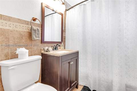 460 NW 88th Ter, El Portal FL - photo 15 of 20