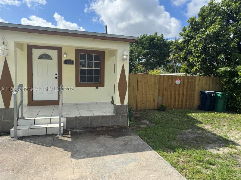 3 bedroom SingleFamilyResidence at 1178 NW 105th Ter, North Silver Crest Addpb, Miami — photo 3