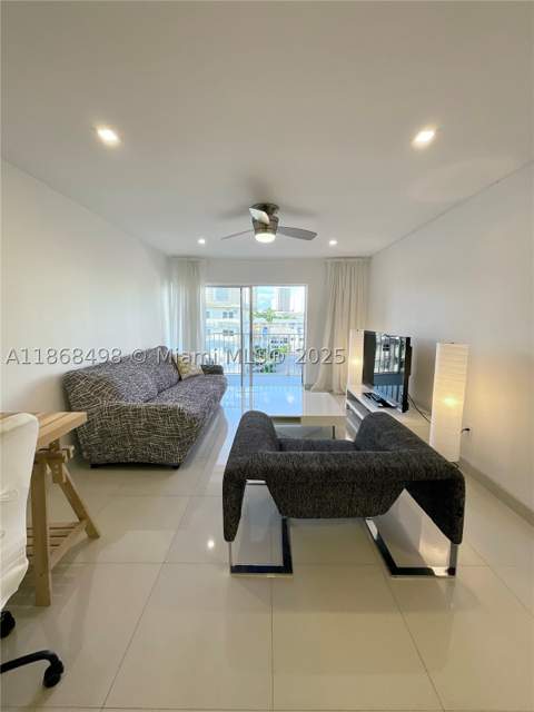 3545 NE 167th St 505, North Miami Beach FL - photo 12 of 23