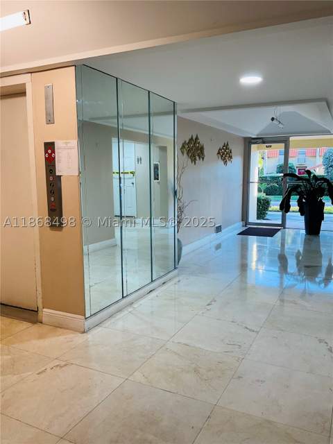 3545 NE 167th St 505, North Miami Beach FL - photo 22 of 23
