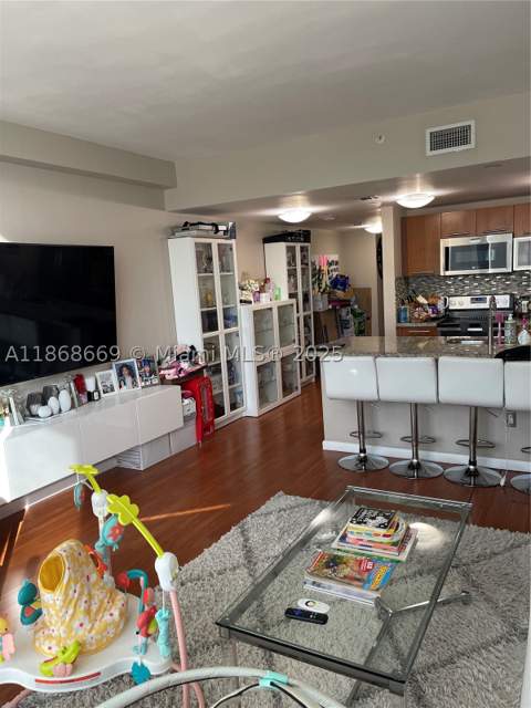 3000 NE 188th St 706, Aventura FL - photo 7 of 38