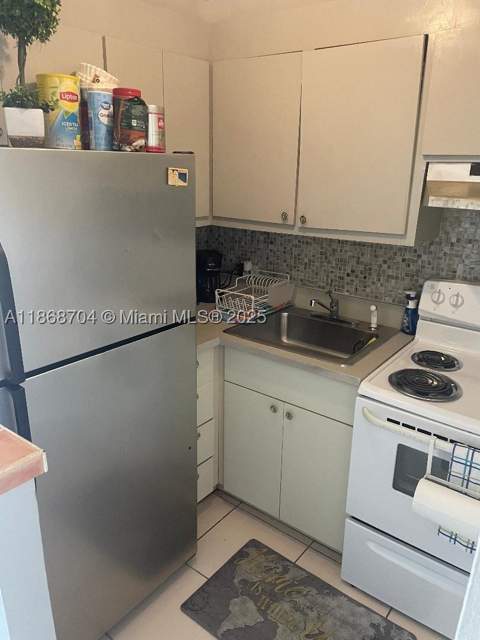 7904 West Dr 215, North Bay Village FL - photo 7 of 10