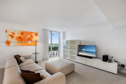 2401 Collins Ave 1808, Miami Beach FL - photo 10 of 62