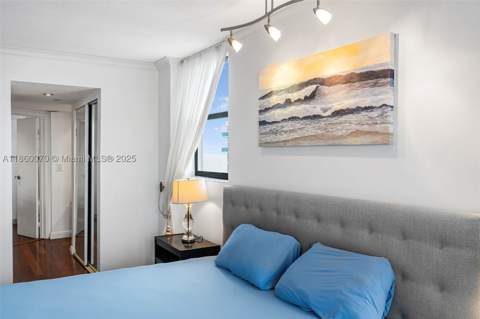 2401 Collins Ave 1808, Miami Beach FL - photo 24 of 62