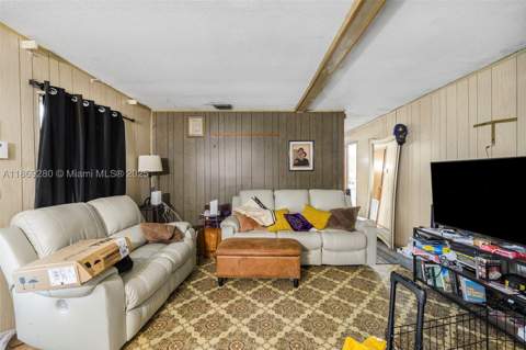 4510 NW 33rd Ave, Miami FL - photo 6 of 20