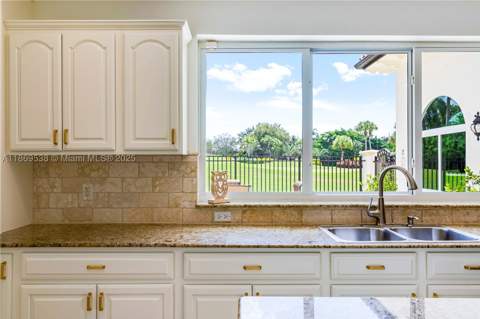4001 Santa Maria St, Coral Gables FL - photo 16 of 55