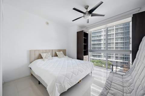 475 Brickell Avenue 1815, Miami FL - photo 11 of 20